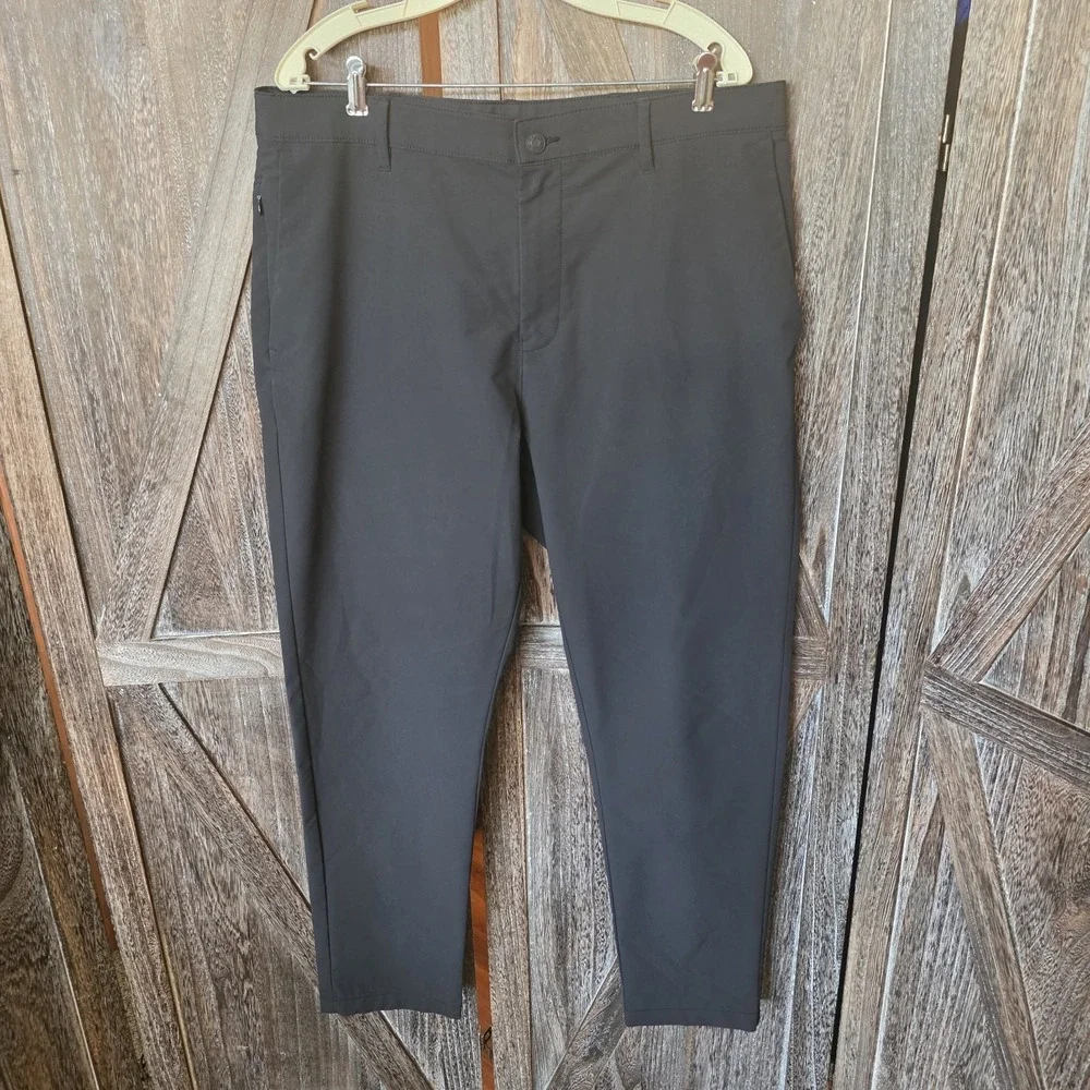 Banana Republic Pants Men's Size 38/32 Black Performance Lightweight Golf